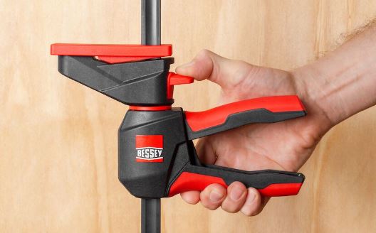 Bessey enhåndstvinge 360gr sving EZ360 300/80