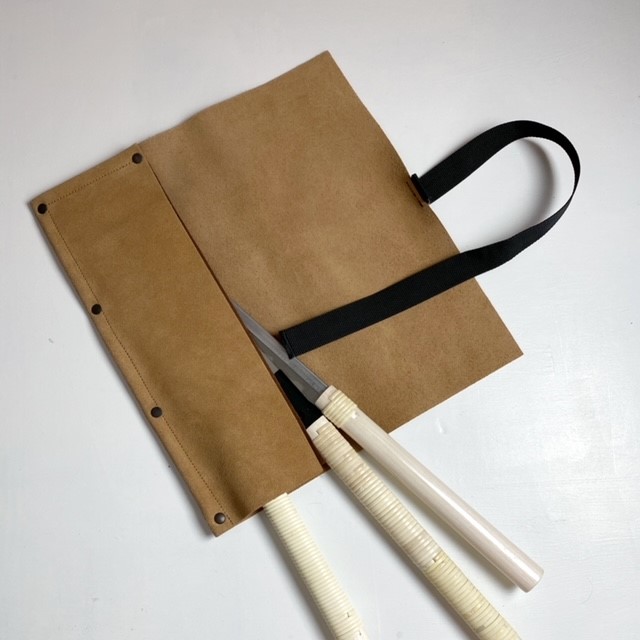 Skinnetui for 3 japanske sager