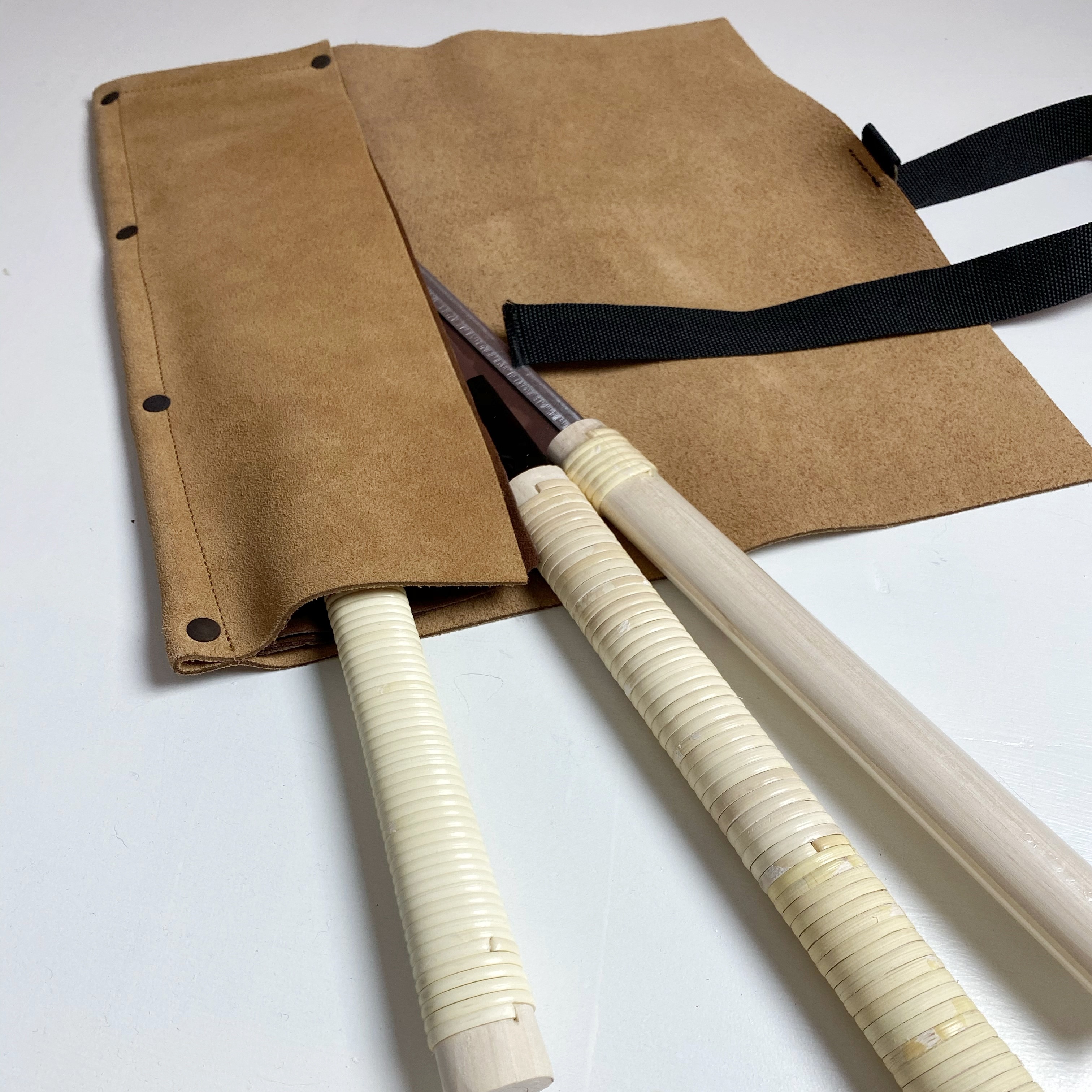 Skinnetui for 3 japanske sager