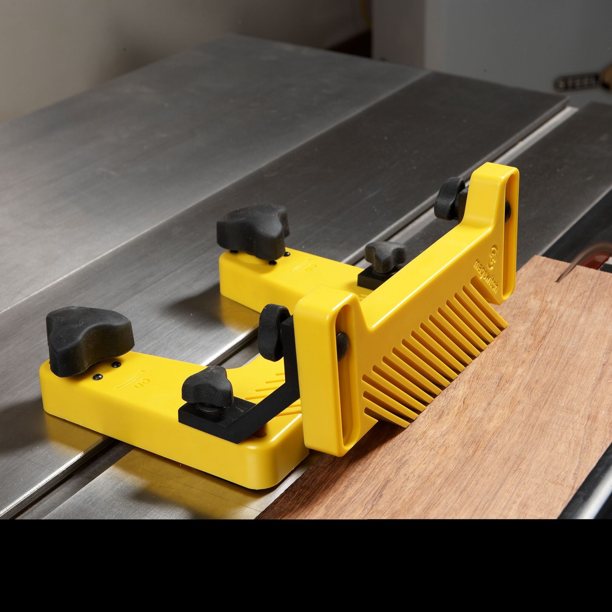 Magswitch vertikal fjærsystem