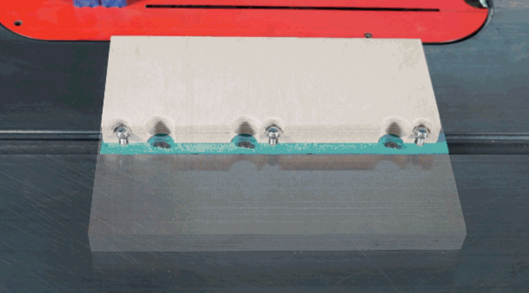 Matchfit Zeroplay guideskinne justerbar 18,3 til 19,8 bredde