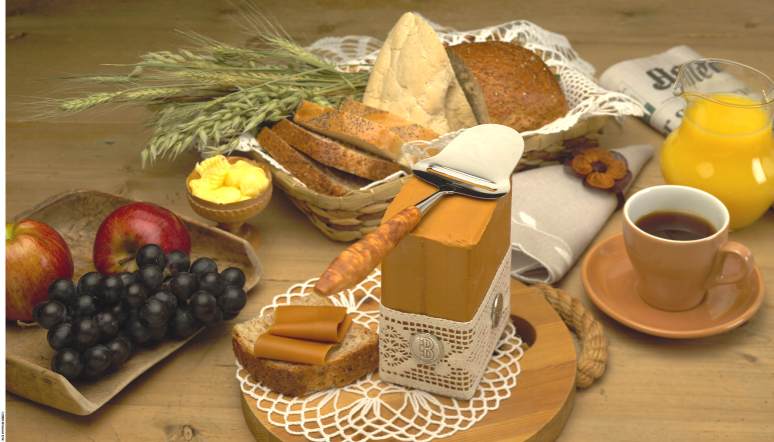 Bjørklund klinge Ostehøvel m/riller