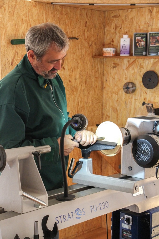 Gloforce LED lampe med magnetfot 1000 lumen