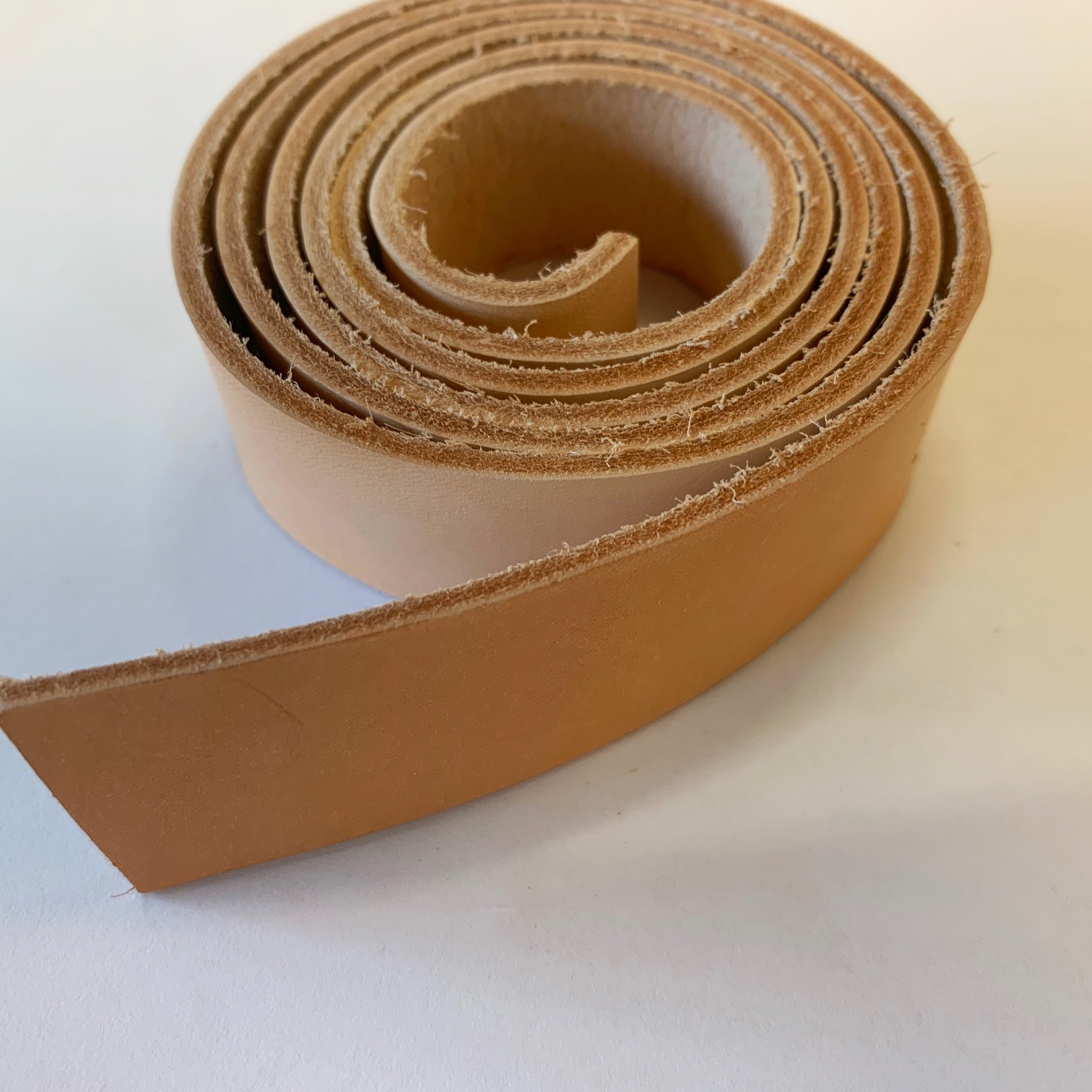 Opphengslær strimmel 1,5mm x1m