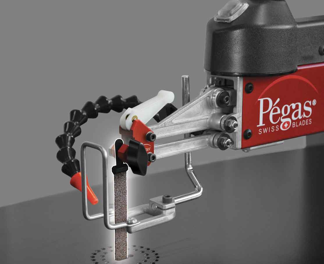 Pegas sandpapir 12mm k80 4stk