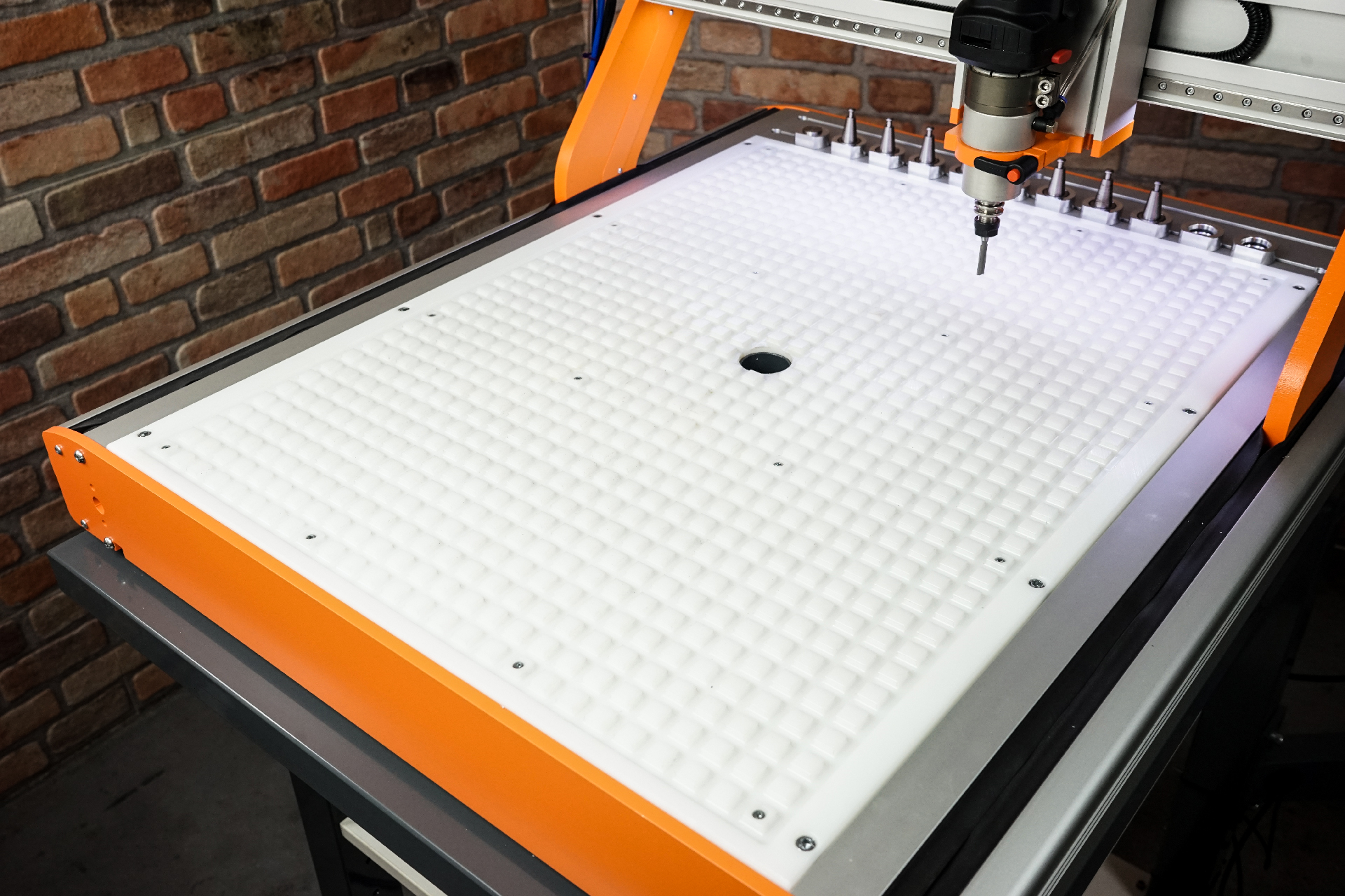 Stepcraft Vacuum Table M.700 PE