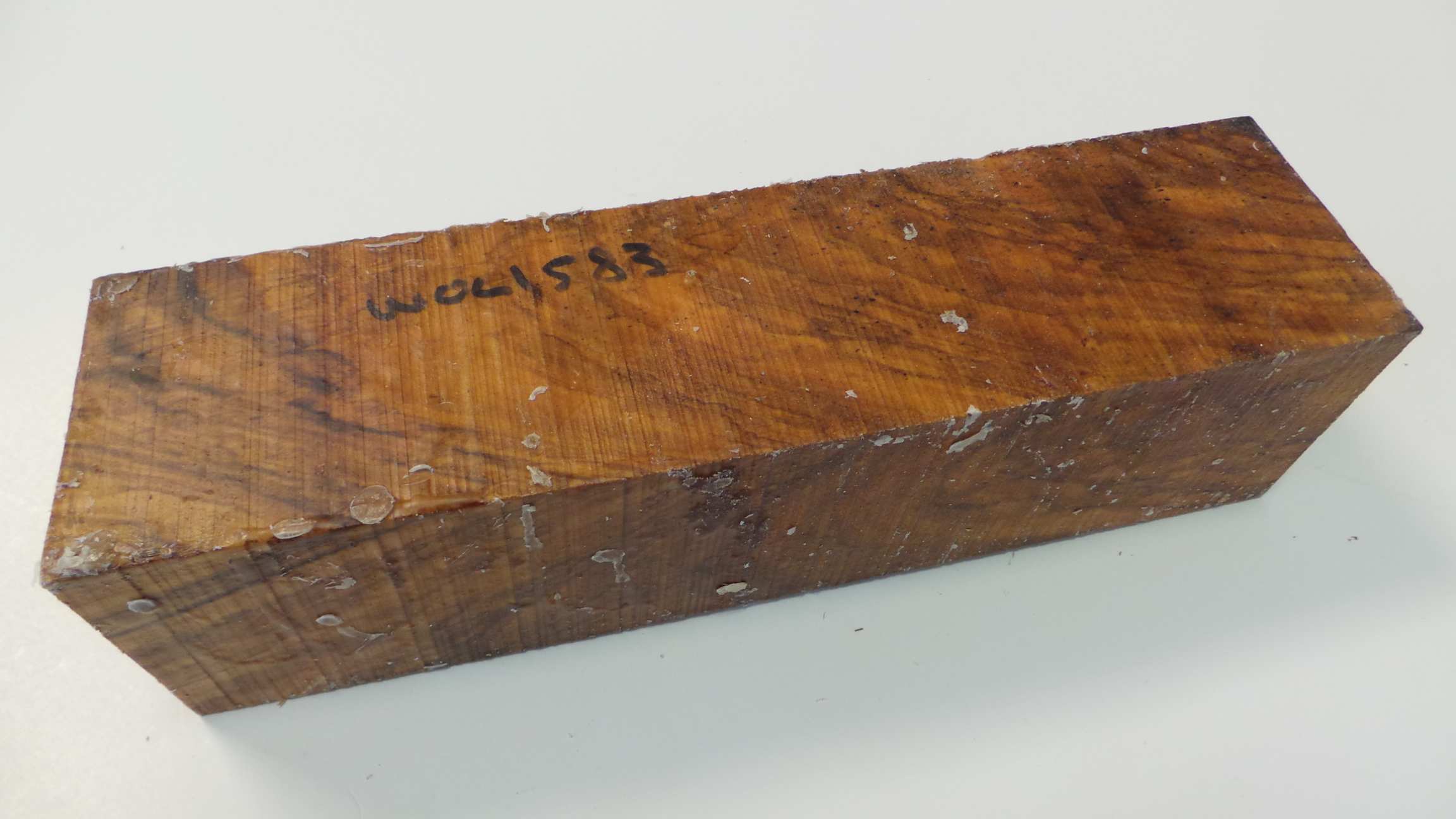 Oliventre sq 75 x 75 x 300mm