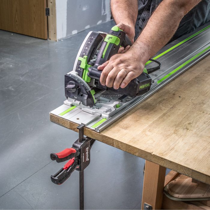 Trend rail tvinge Enhånds 11mm flatt feste 226mm åpning 2 stk