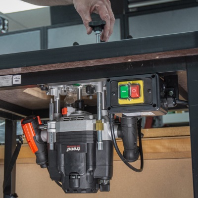 Trend overfres T8 2200W Elektronikk - for bord og frihånd